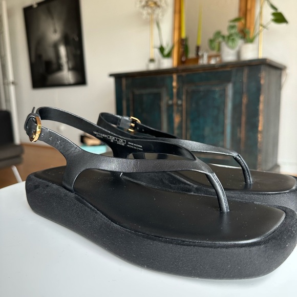 Zara Sandals (New) - Picture 4 of 6